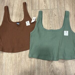 2 Old Navy ribbed crop tops